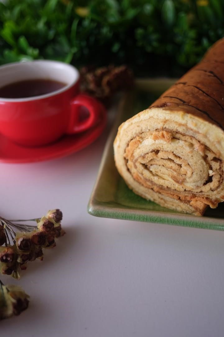 Chocolate Layer Rolls